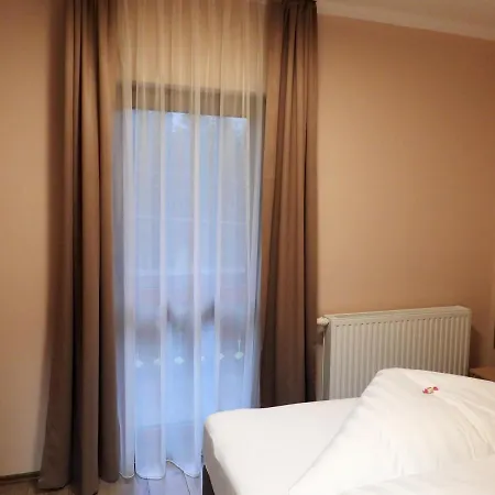 Quarto em Acomodações Particulares Nockalm Bad Kleinkirchheim