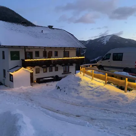 Проживание в семье Nockalm