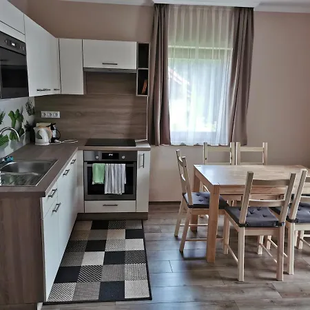 Quarto em Acomodações Particulares Nockalm *